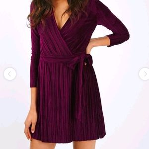 Topshop Plisse Pleated Velvet Wrap Dress